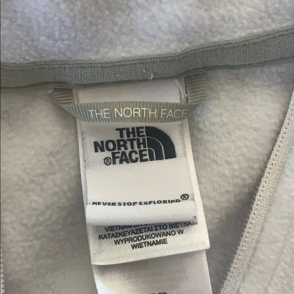 Pink and white north face pull over jackets. - Picture 4 of 8